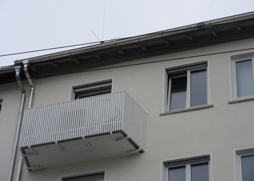 Balkon im 50er Jahre Stil.